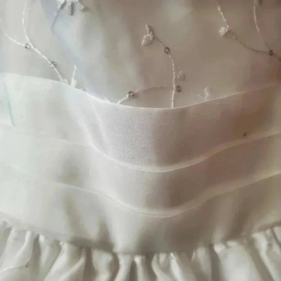 Sweet kids bridal dress - Picture 11 of 16